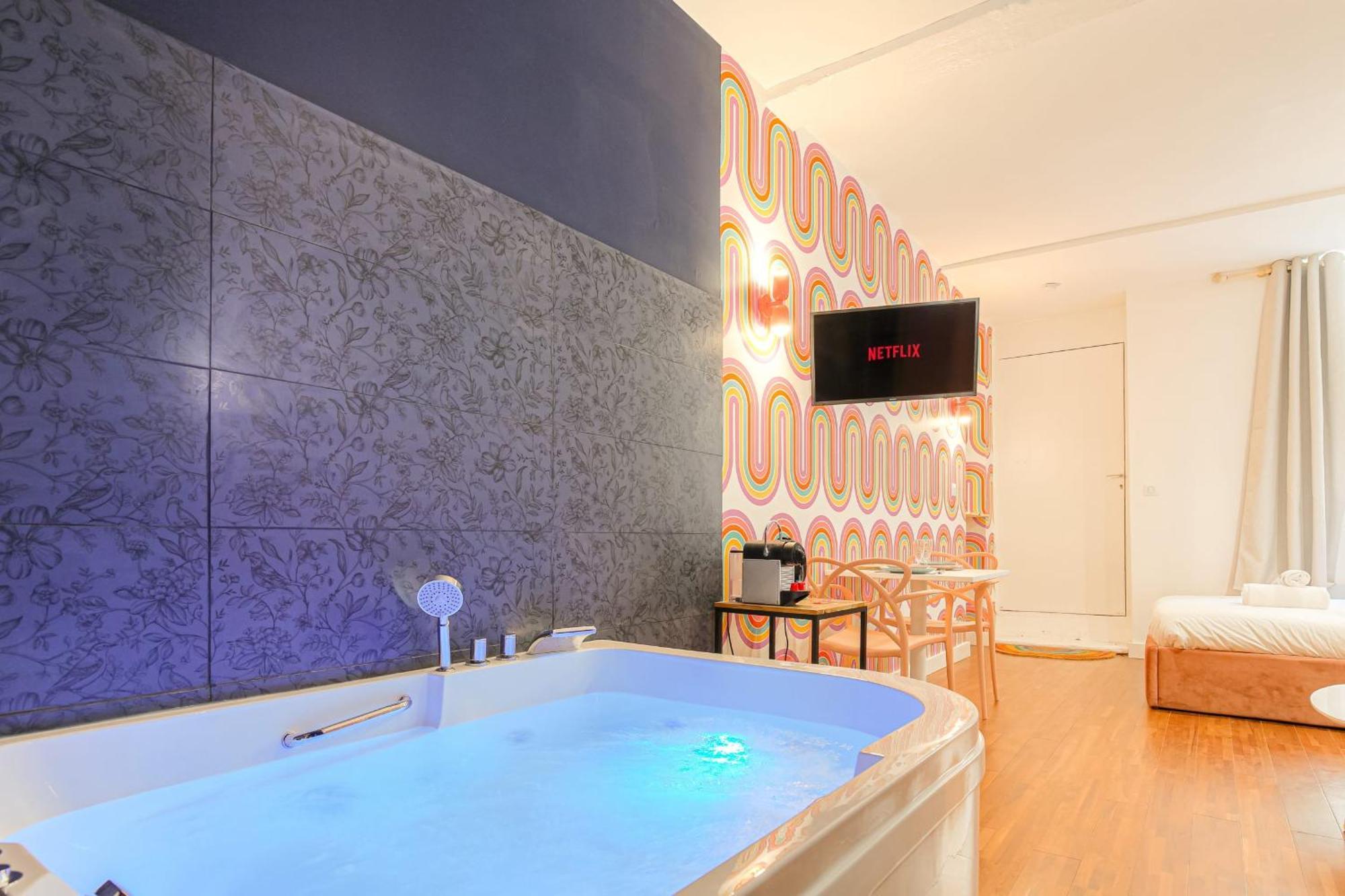 Apartment Design Et Pop Avec Balneo