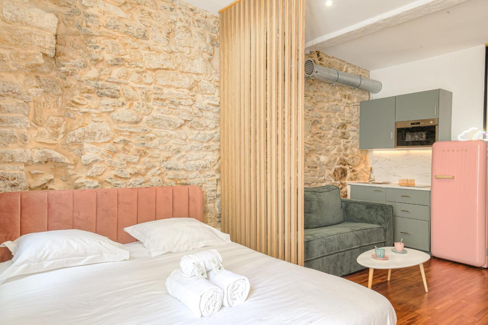 Design Et Pop Avec Balneo Apartment
