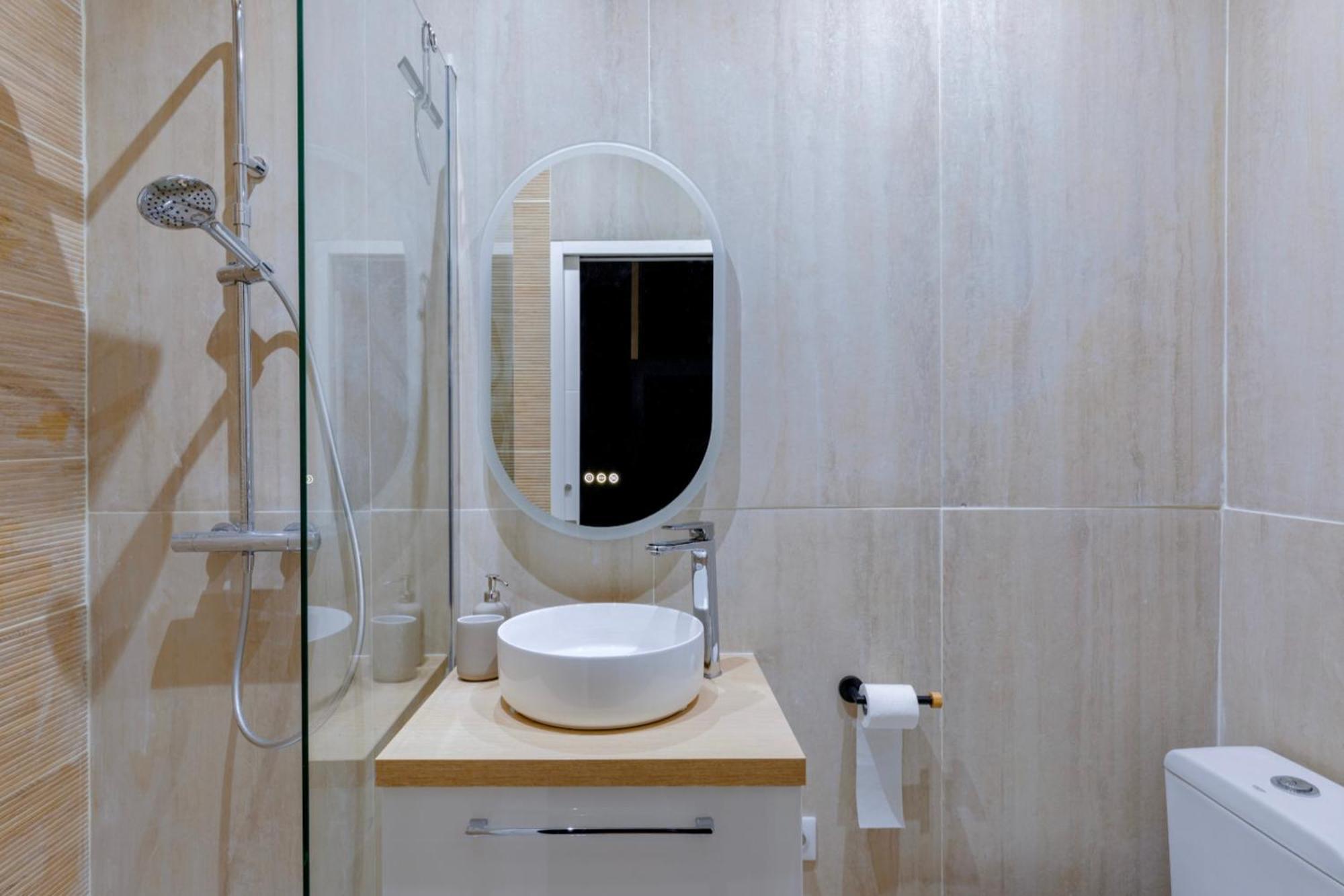 Design Et Pop Avec Balneo Appartement