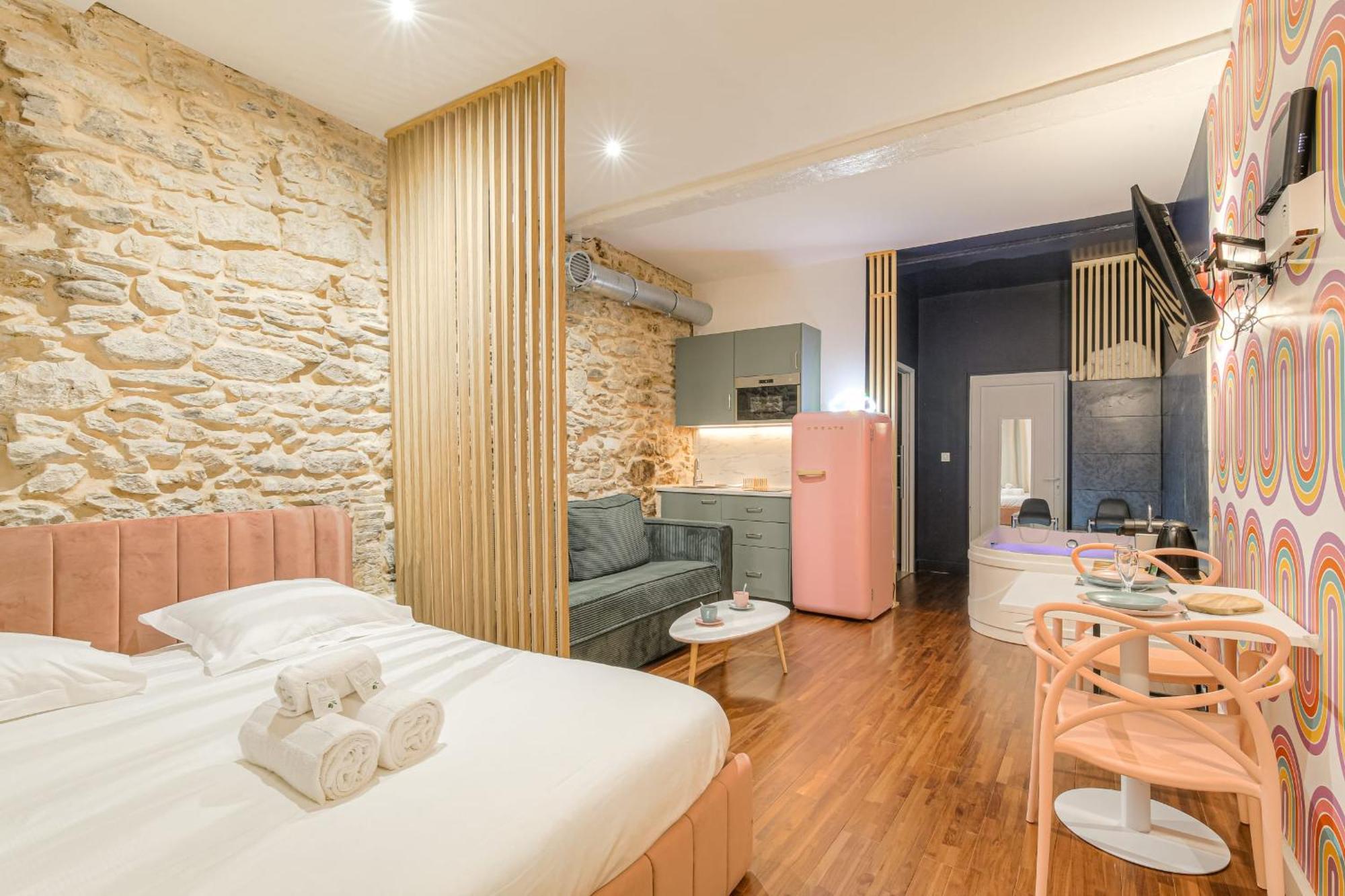 Design Et Pop Avec Balneo *